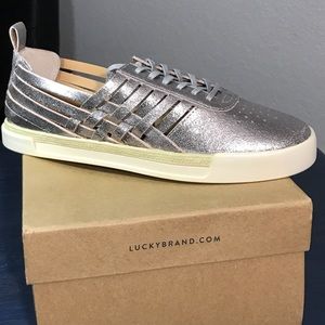 Lucky Brand Sneakers